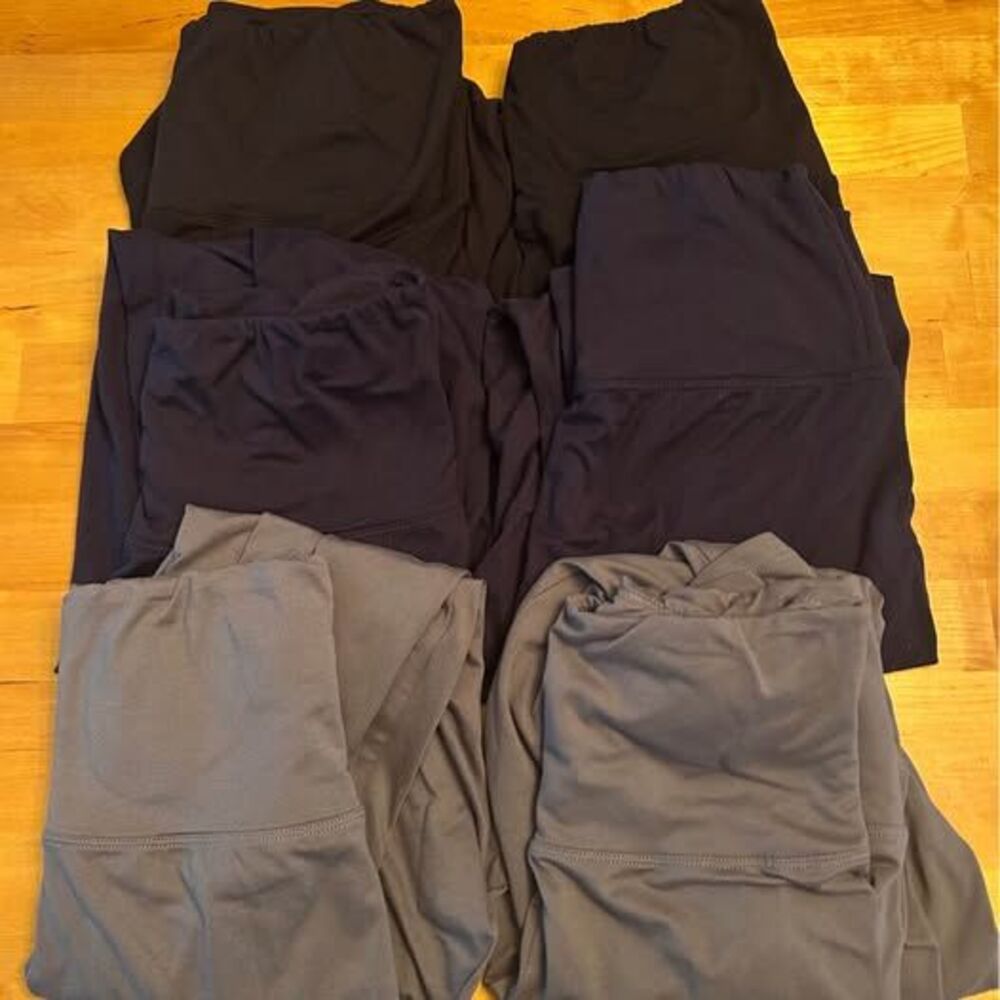 Set of 6 Pairs of Women’s Leggings One Size Blue Gray and Black